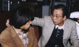 李明爆料恋爱往事视频,那段被时光尘封的恋爱往事